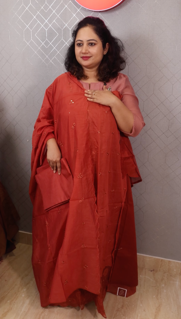 Mul chanderi with applique work EM003