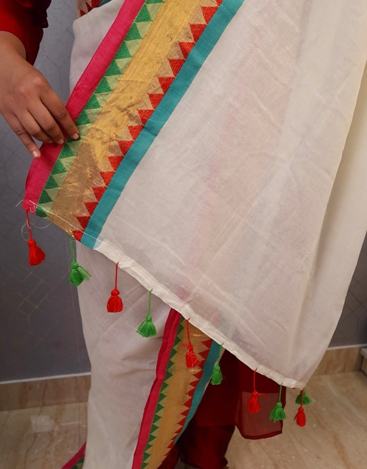 Mul cotton Kanchi border saree EM011
